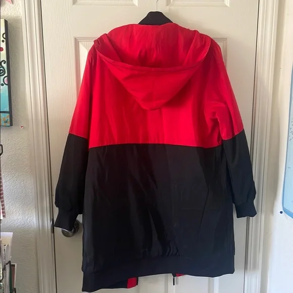Mycra Pac Reversible Rain Trench Coat Removable Hood Travel M / L Black And Red